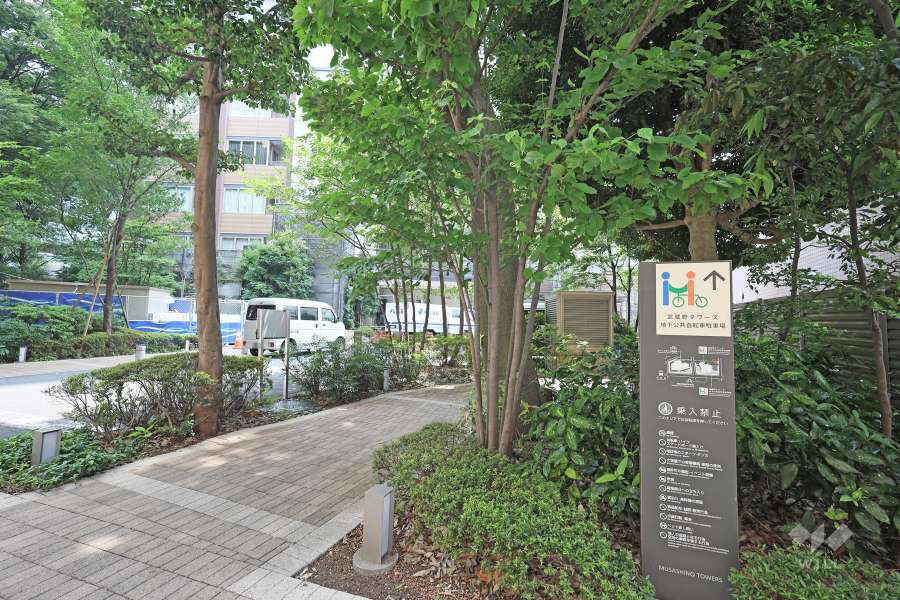 駐輪場の出入り口