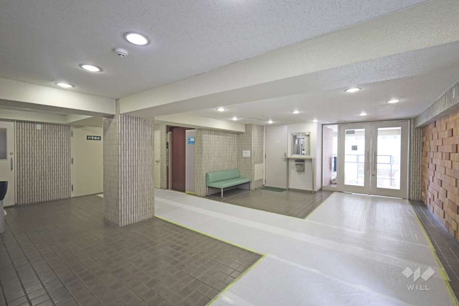 エントランスホール