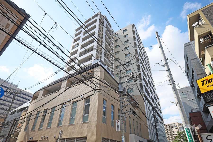 Brillia三鷹の外観（南東側から）