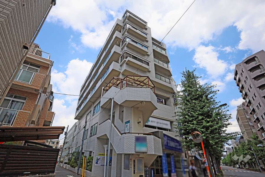 藤和シティコープ三鷹の外観（南西側から）