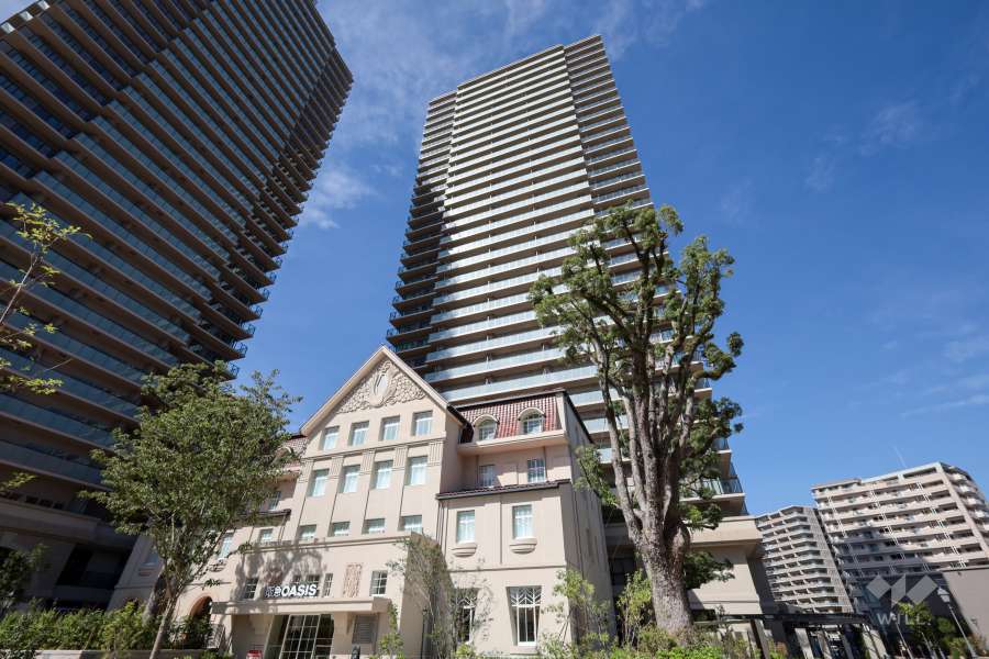 ジオタワー宝塚グランレジスTheNorthの外観（北東側から）