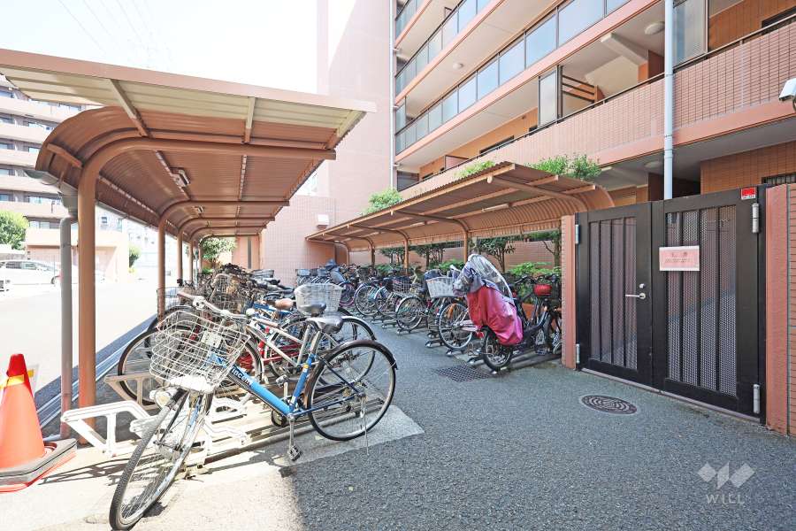 駐輪場（屋根付き）