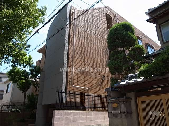 イオ夙川の外観（北西側から）