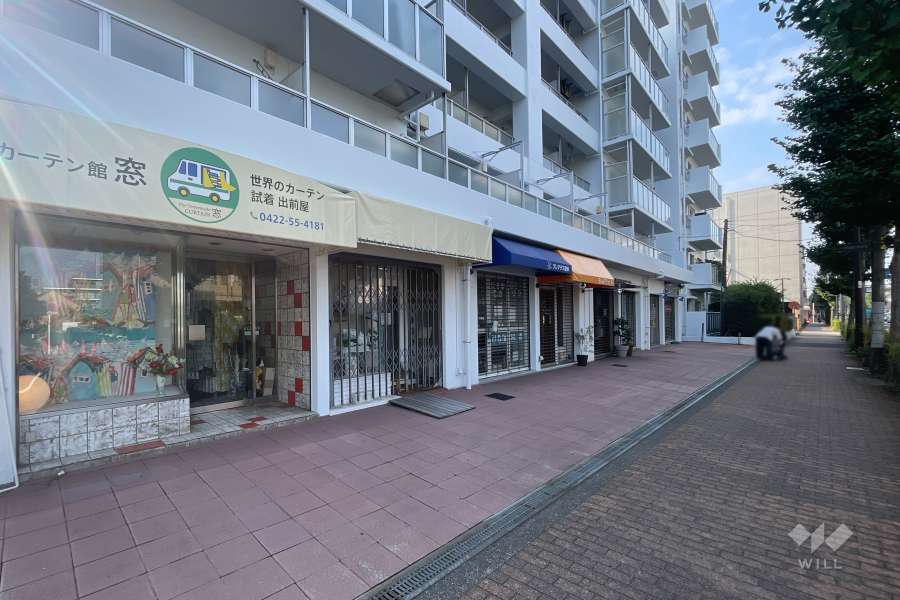 1階店舗部分