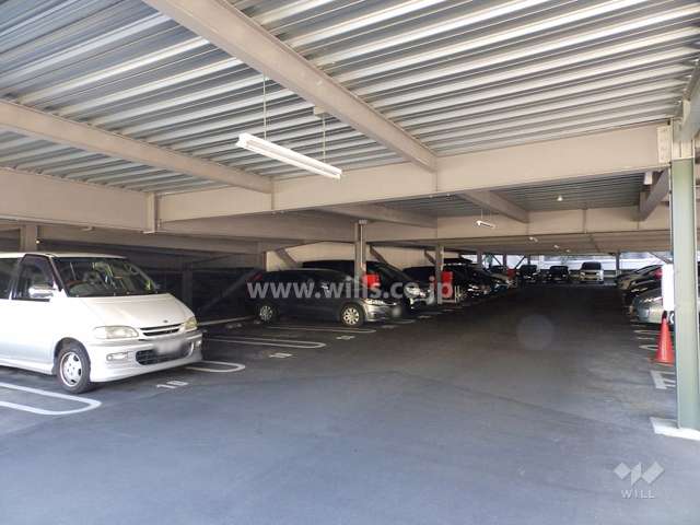 敷地内駐車場（自走式立体駐車場）