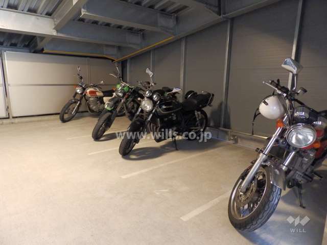 バイク置場