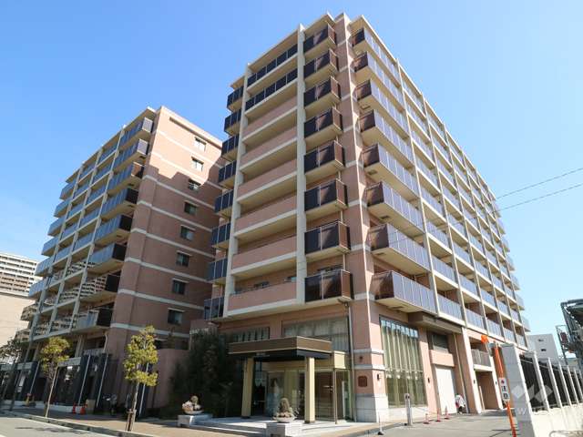 ブランズ西宮北口の外観（南西側から）