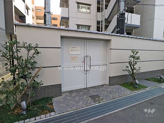 駐輪場入口