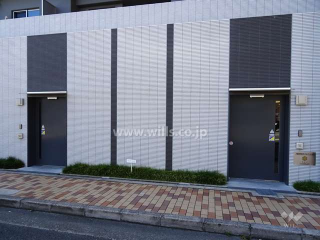 駐輪場出入り口