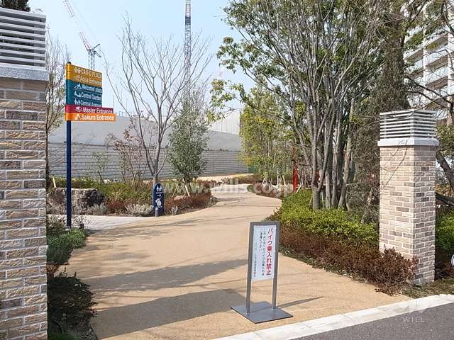 エントランスアプローチ
