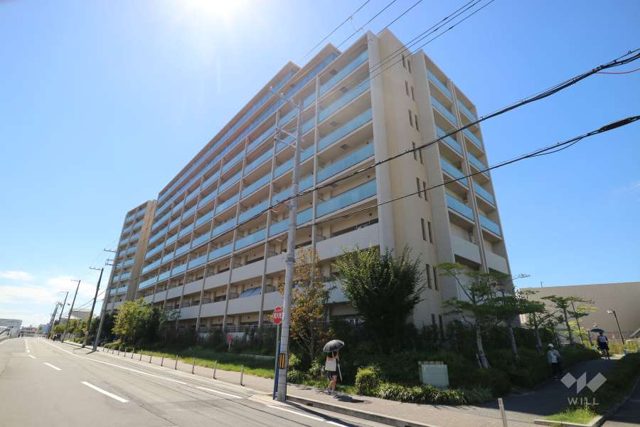 ブランズシティ西宮香櫨園の外観（北東側から）