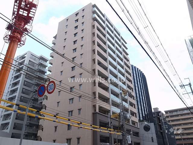 クレヴィア江坂イーストサイドの外観（北西側から）