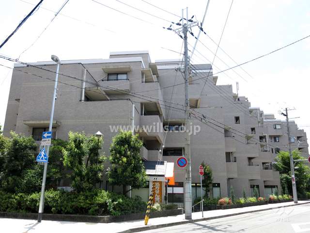 白鷹甲子園マンションの外観（北側から）