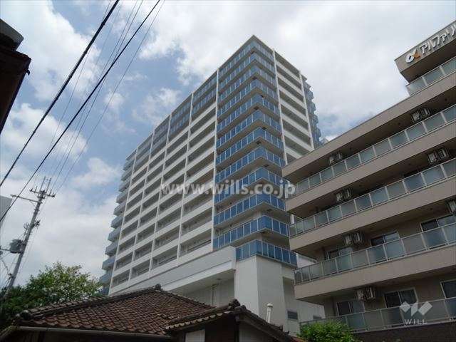ブランズ川西の外観（南東側から）