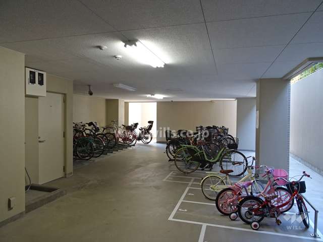 駐輪場