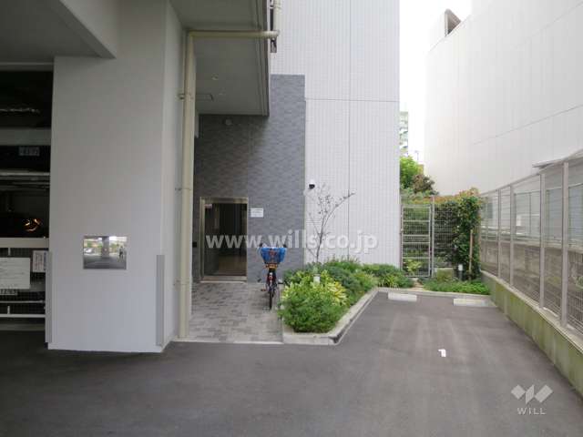 敷地内駐車場（屋外平面式）