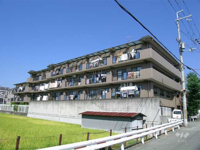 エンゼルハイム豊中の外観（南東側から）
