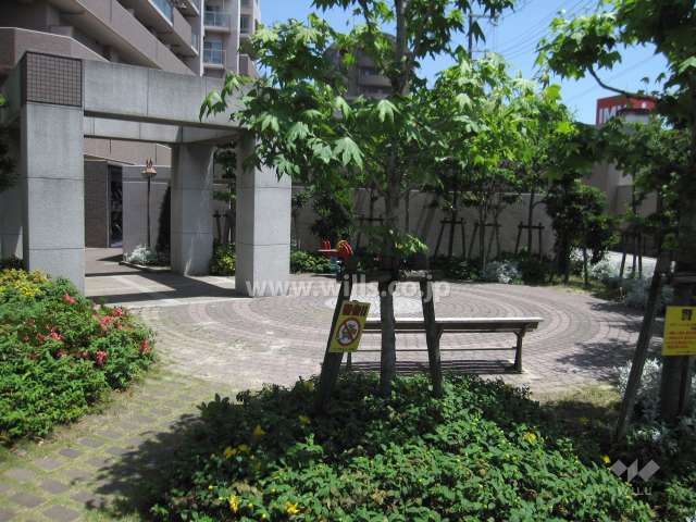 敷地内の公園