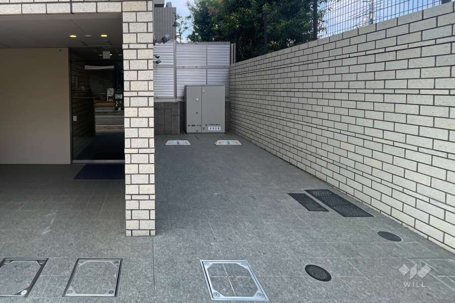 敷地内駐車場（屋外平面式）