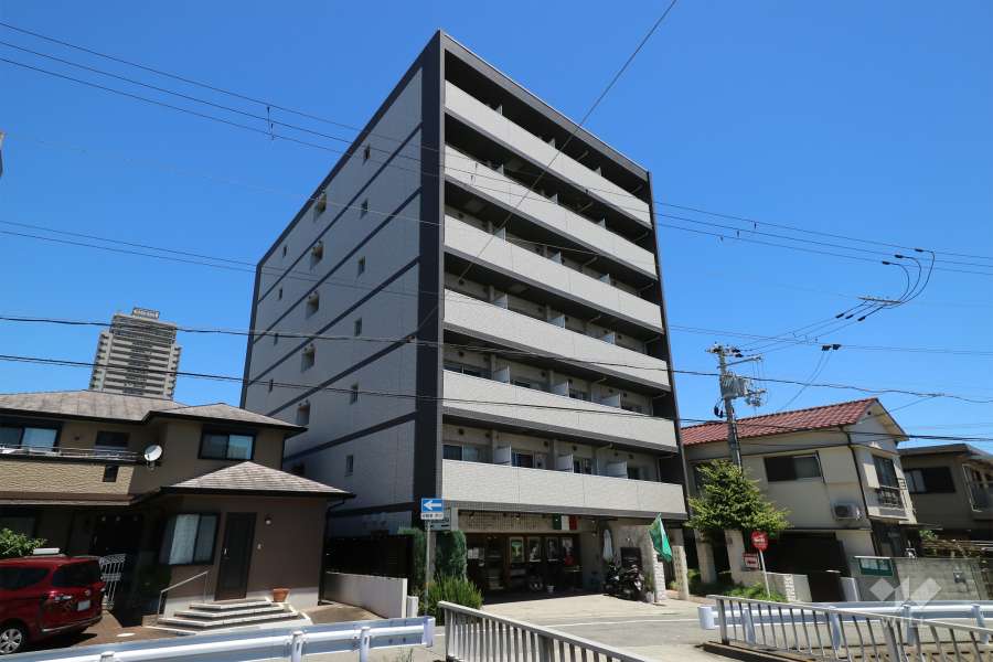 レジュールアッシュ西宮アーバンテラスの外観（南西側から）
