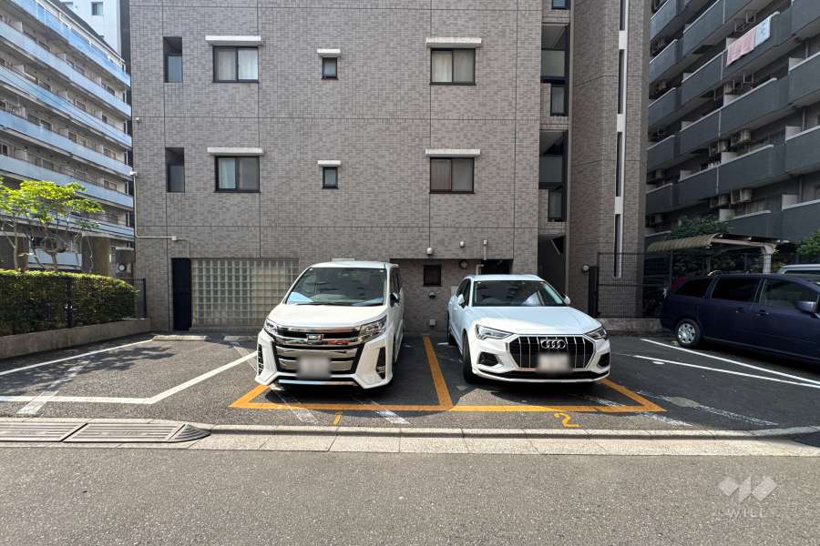 敷地内駐車場（屋外平面式）