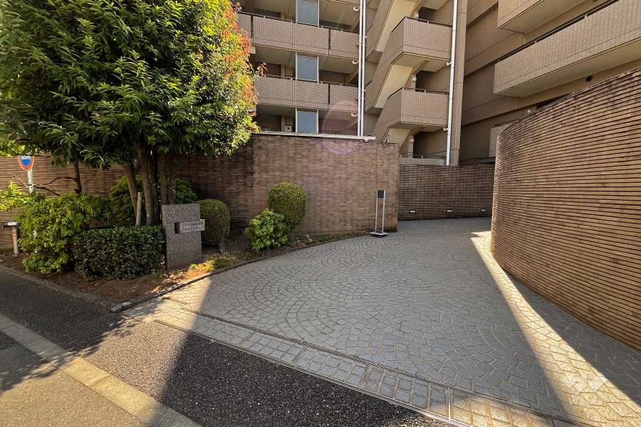 エントランスアプローチ