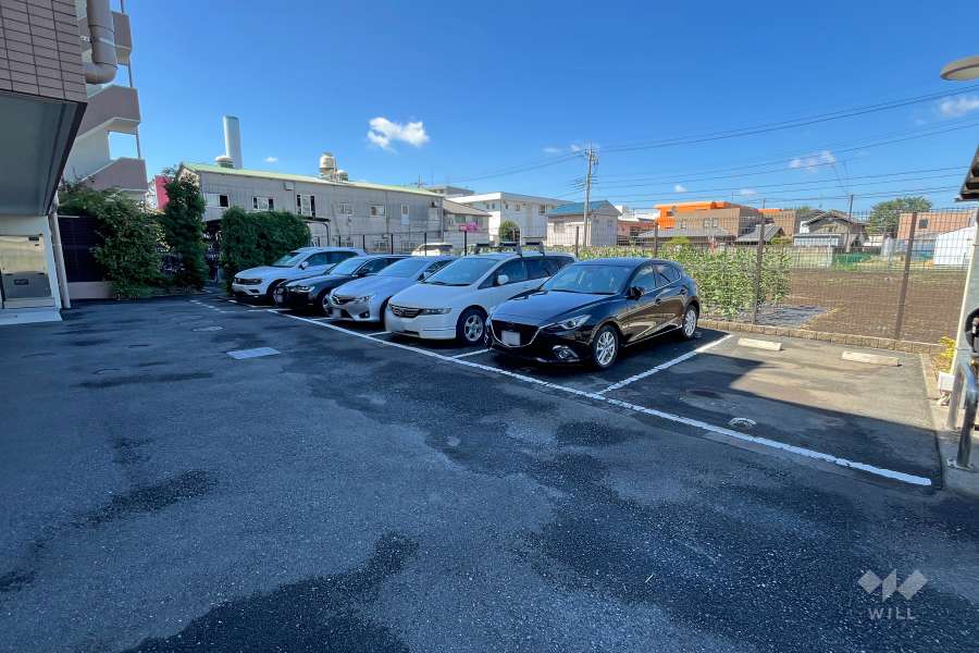 敷地内駐車場（屋外平面式）