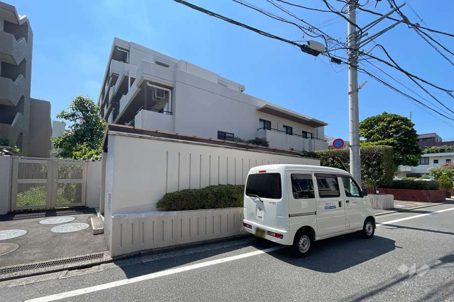 パークハイム三鷹の外観（北東側から）