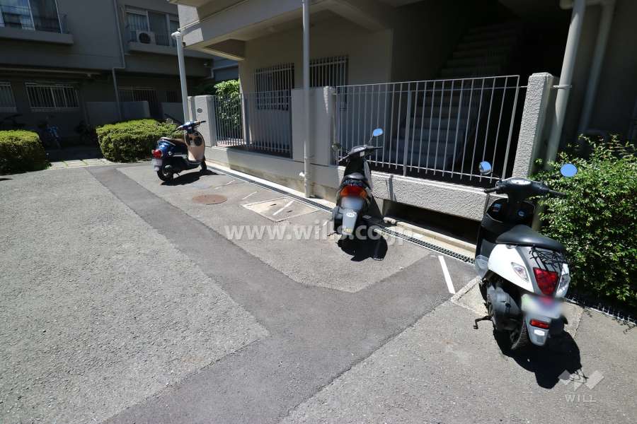 バイク置き場