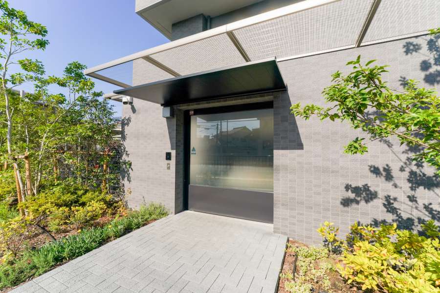 サブエントランス