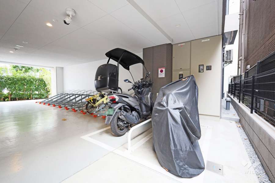バイク置場