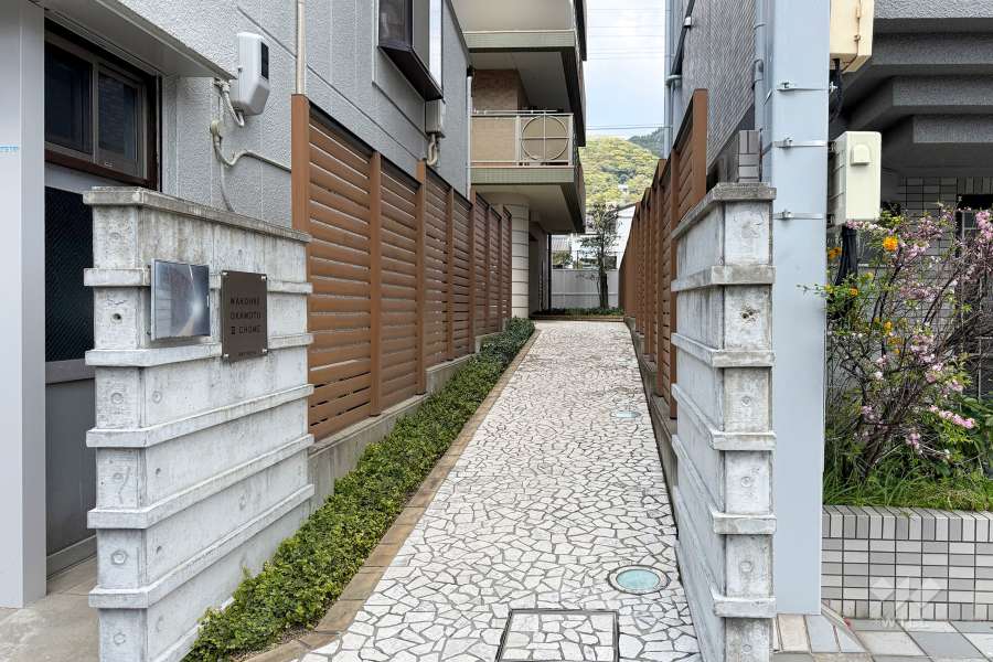 エントランスアプローチ