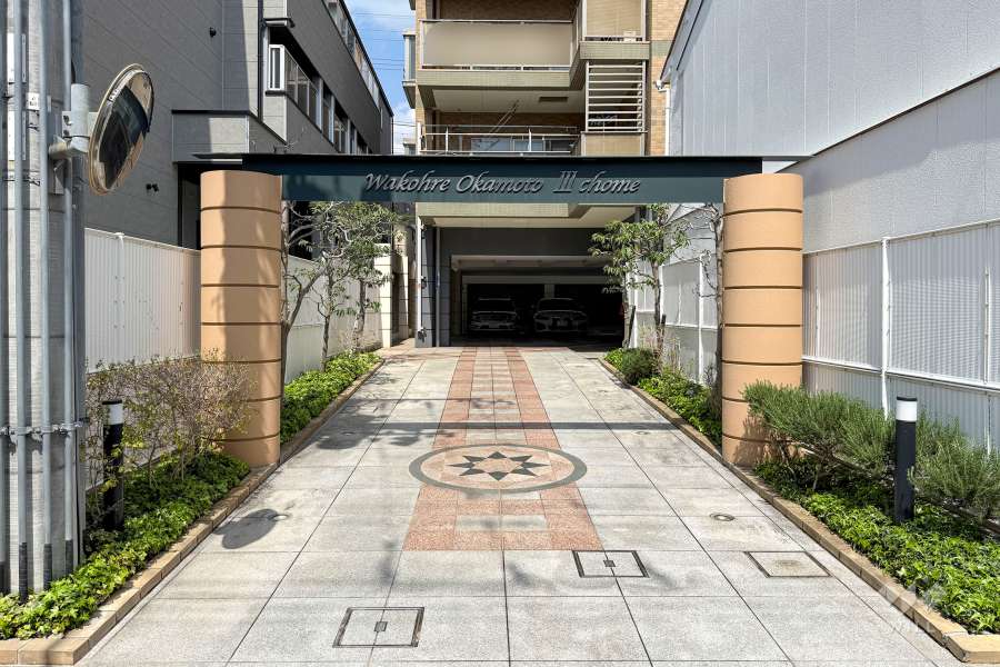 駐車場の出入口