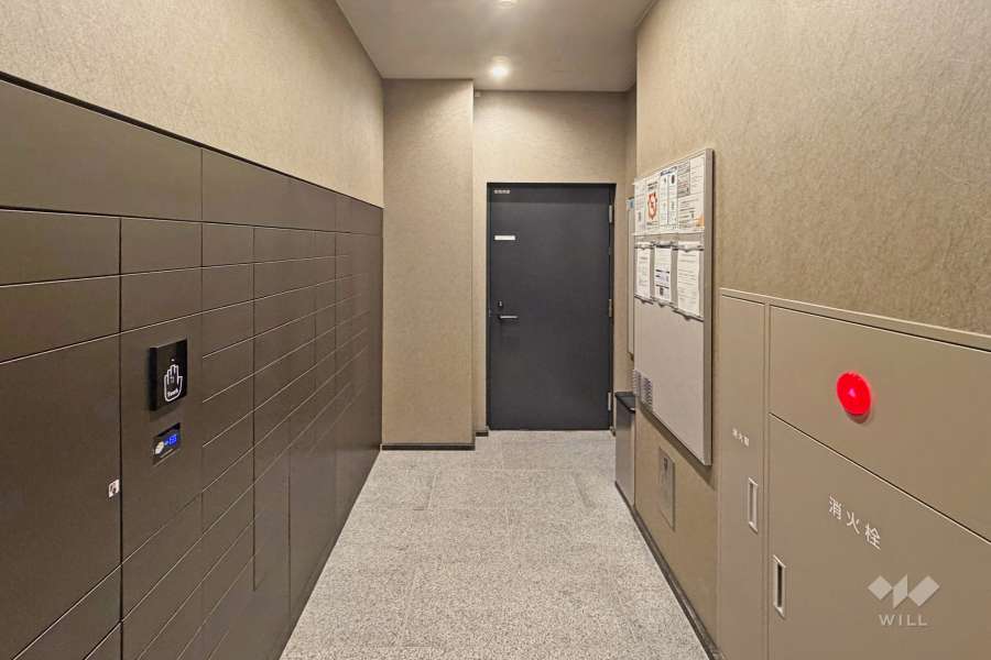 宅配ボックスと共用ポスト　