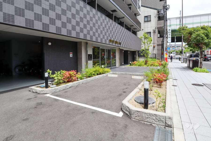 敷地内駐車場（屋外平面式）