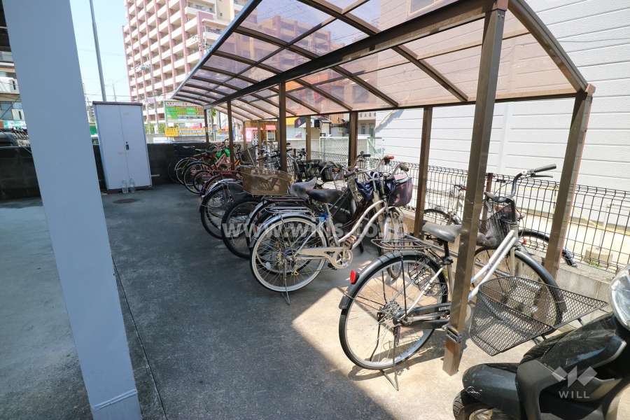駐輪場
