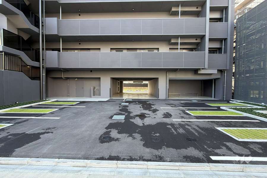 敷地内駐車場(屋外平面式)
