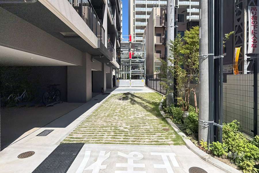 駐車場の出入口