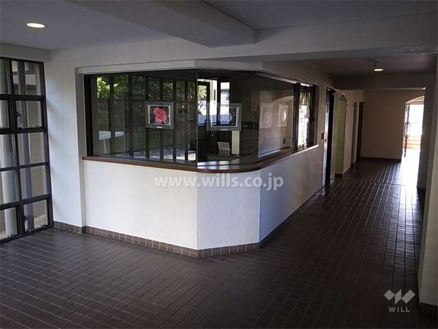 エントランスホール（管理人室）