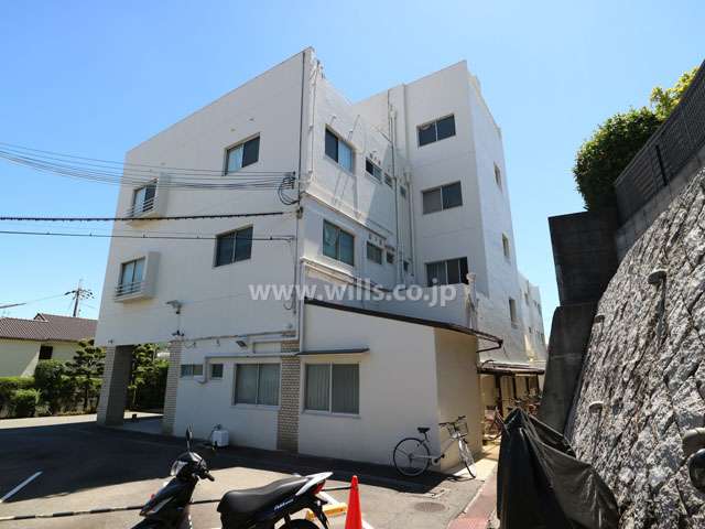 上野台レジデンスの外観（北東側から）