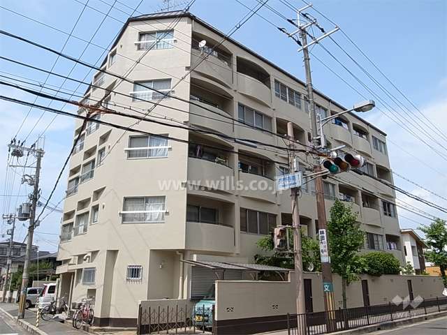 メゾン曽根の外観（南西側から）