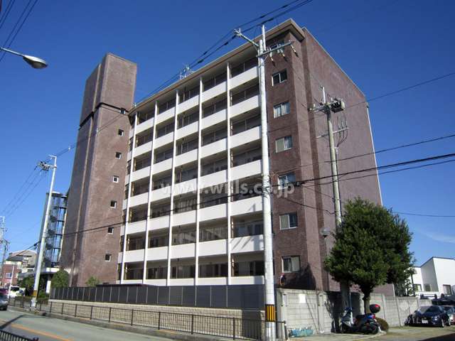 豊中ウエノハイツの外観（南西側から）