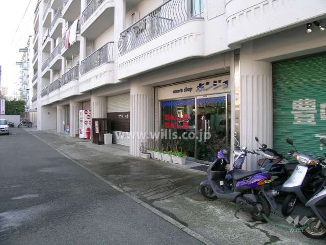 1階の店舗部分