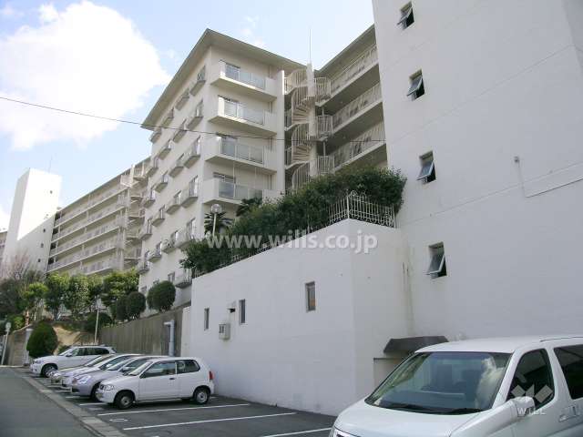 敷地内の駐車場