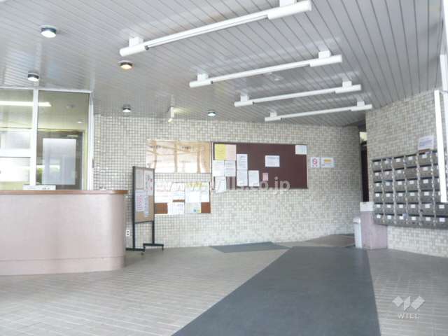 エントランスホール