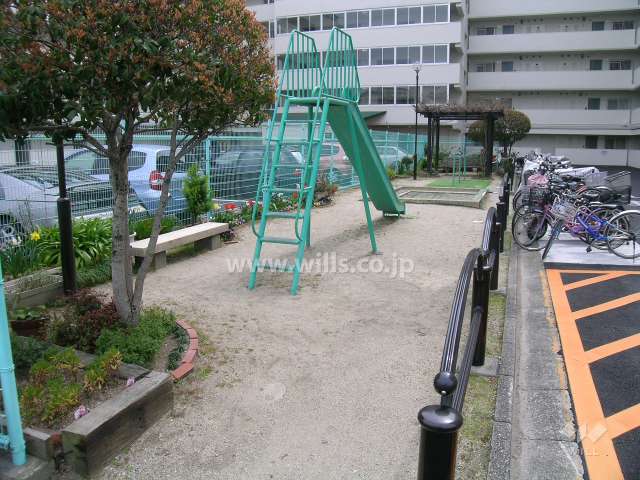 敷地内の公園