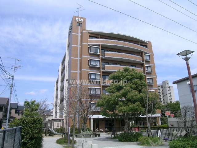 ダイアパレス宝塚クォリテージ2の外観（南側から）