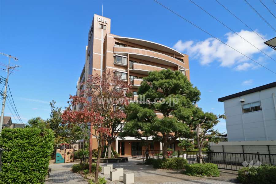 ダイアパレス宝塚クォリテージ2の外観（南側から）