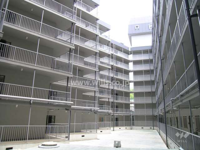 千里泉ヶ丘スカイハイツの2号棟