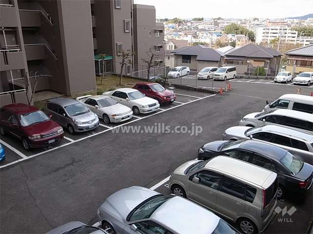 平面式の敷地内駐車場